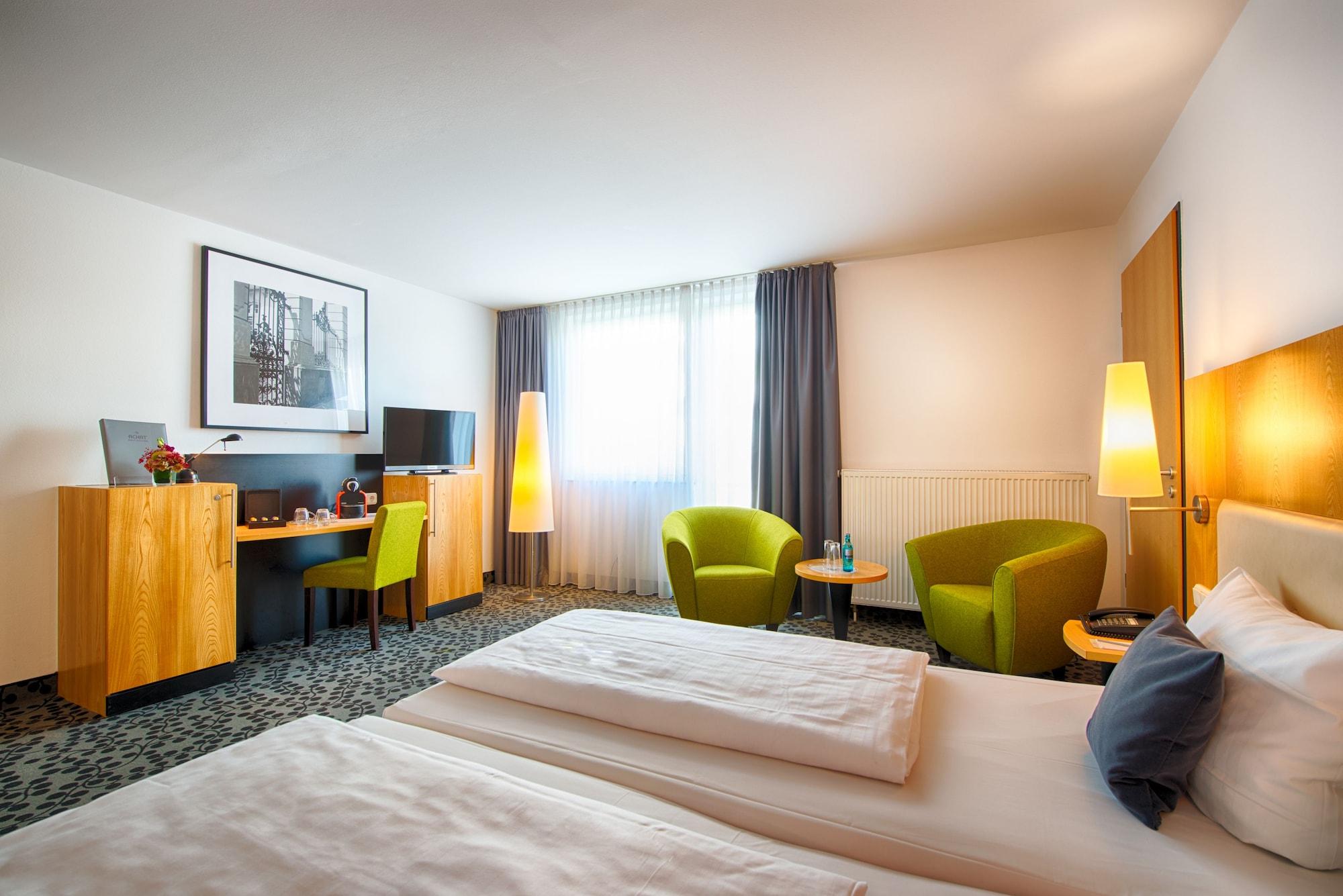 Achat Hotel Offenbach Plaza Екстериор снимка