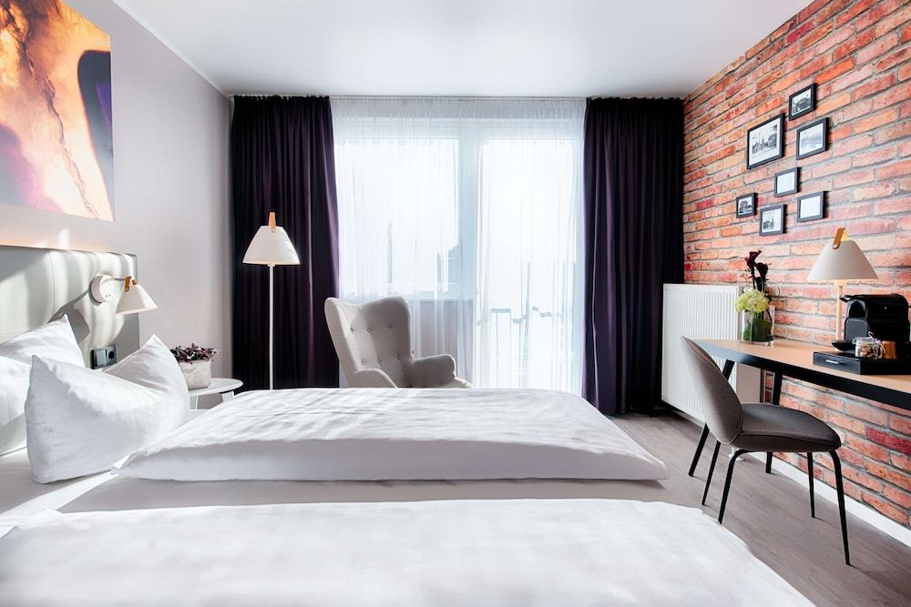 Achat Hotel Offenbach Plaza Екстериор снимка