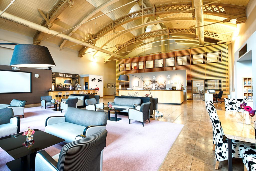 Achat Hotel Offenbach Plaza Екстериор снимка