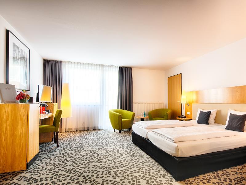 Achat Hotel Offenbach Plaza Екстериор снимка